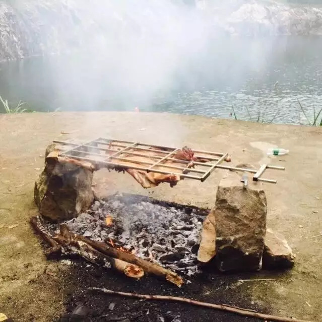 (10)[5月1日]烤全羊 炖鸡汤 徒步六片山 天池游泳浮潜 挡不住的腐败 ！-户外活动图-驼铃网